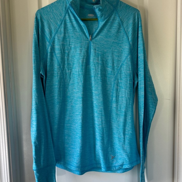 Old Navy Tops - NWOT Old Navy Women's Turquoise Long Sleeve Top / M22